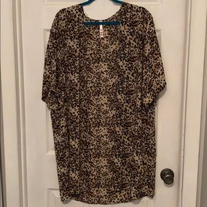 Short sleeve leopard print kimono